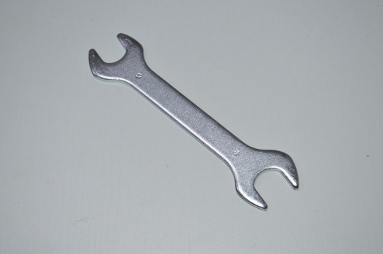 Ключ тонкий Kenli 13/15, код 40266																												